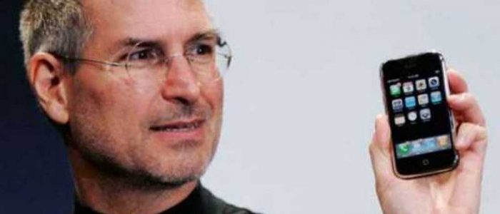 Mengulik Kisah Inspiratif Dari Pendiri Apple, Steve Jobs